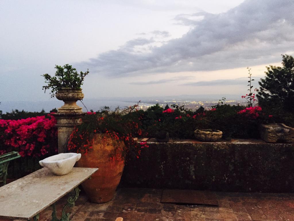 Casa La Carrubbazza Hotel 2*